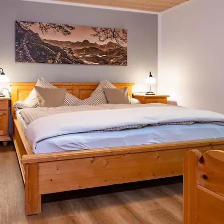 Haus Hirschpoint Apartment
